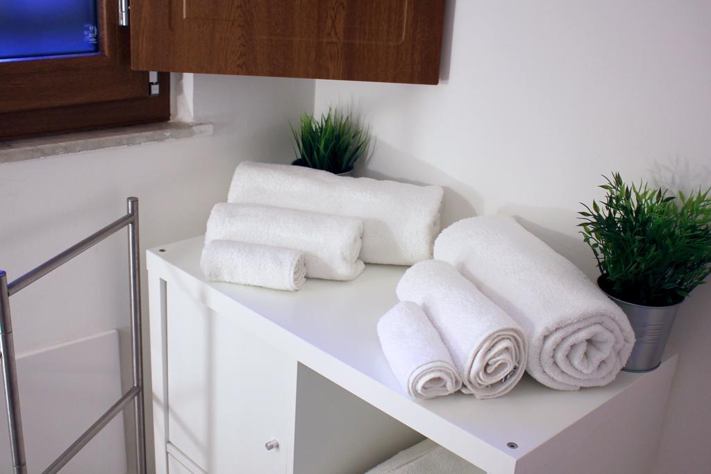 Apollo Home Катания Екстериор снимка